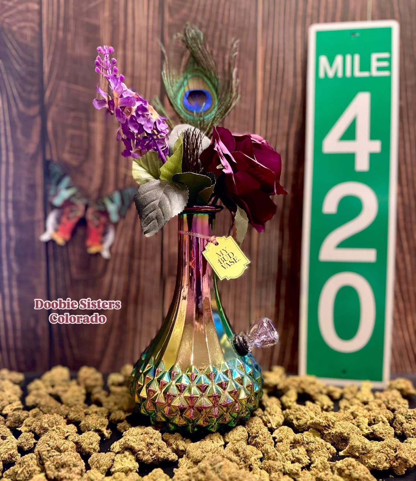 Treating yourself is a form of self care. 🛍️ #smallbusiness #doobiesisters #cortezcolorado #fourcorners #tripadvisor #womanownedbusiness #sisters #suportlocal #bestbuds #doobiesisterhood #treatyourself #cultivatehappiness #getdoobified #newshirts #weloveourbuds #recreationalcannabis #cortez #bestbuds #art #sisters #work #play #weed #love #photo #instagram #photooftheday #beautiful #photography #selfcare #cooking #homemade