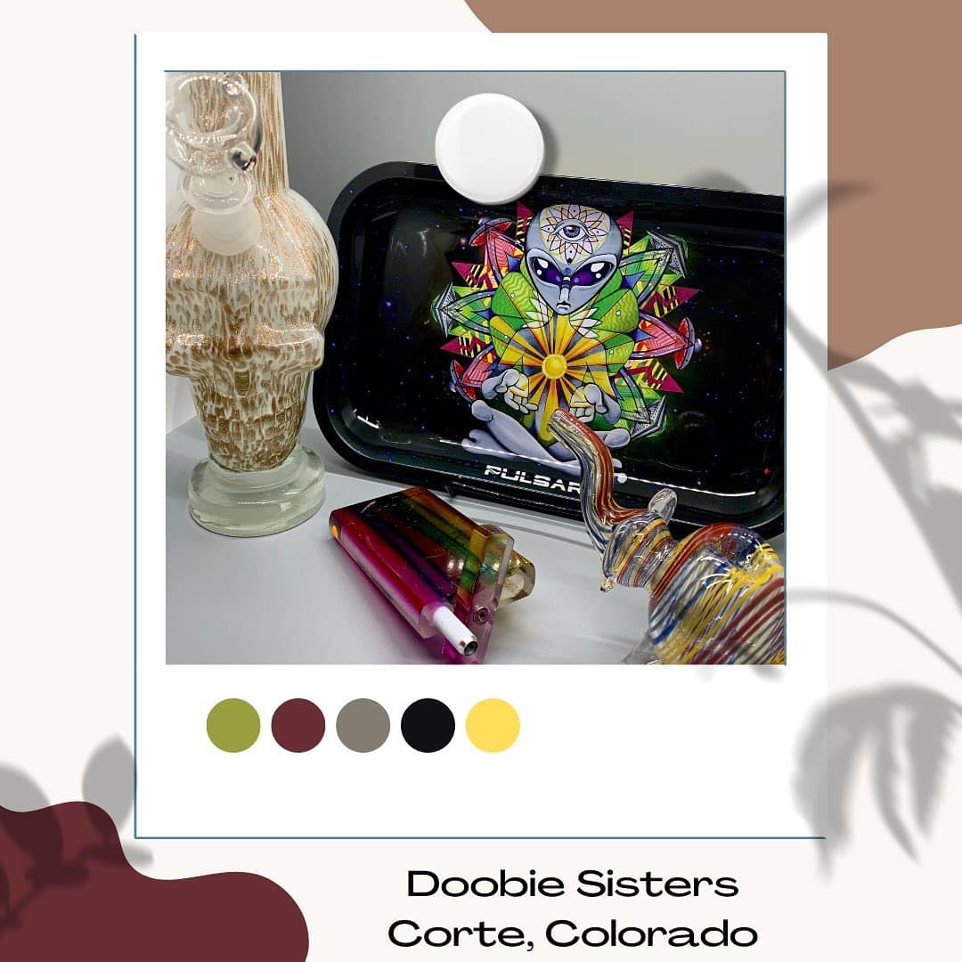 We come in peace ✌️ for all your paraphernalia needs we’ve got just what you need here at the Doobie Sisters #getdoobifiedresponsable #cortezcolorado #doobiesisters #coloradolife